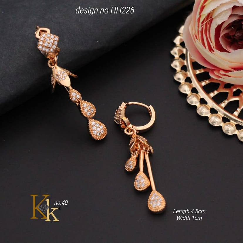 KK EARRINGS - Image 1