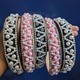 Clip Bowtique product