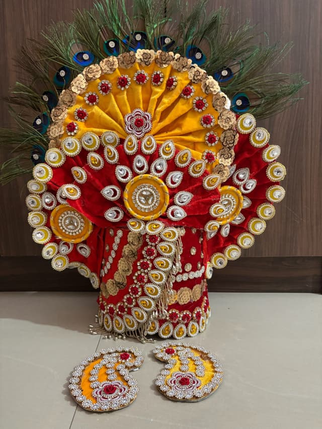 Handcrafted Adjustable Yellow & Red Velvet Shyam Baba Mukut & Kundal Set
