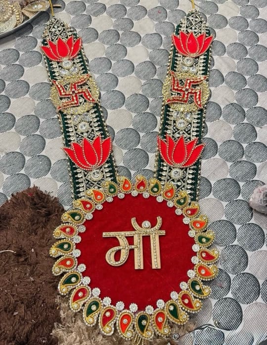 Handcrafted 1.5 - 2 Feet Long "Maa" Devotional Universal Haar with Green & Red Velvet Base - Image 1