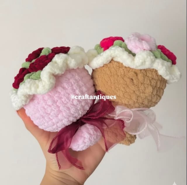 Crochet Fulfy Bouquet